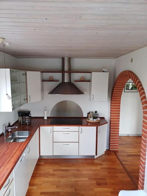 Bjergby Sonderbo Feriehus ภายนอก รูปภาพ